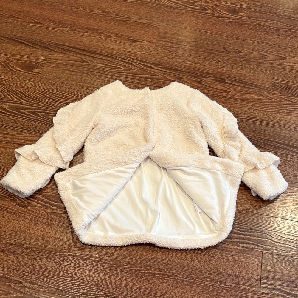 Cream Fuzzy Ruffle Sleeve Jacket - Picture 3 of 11
